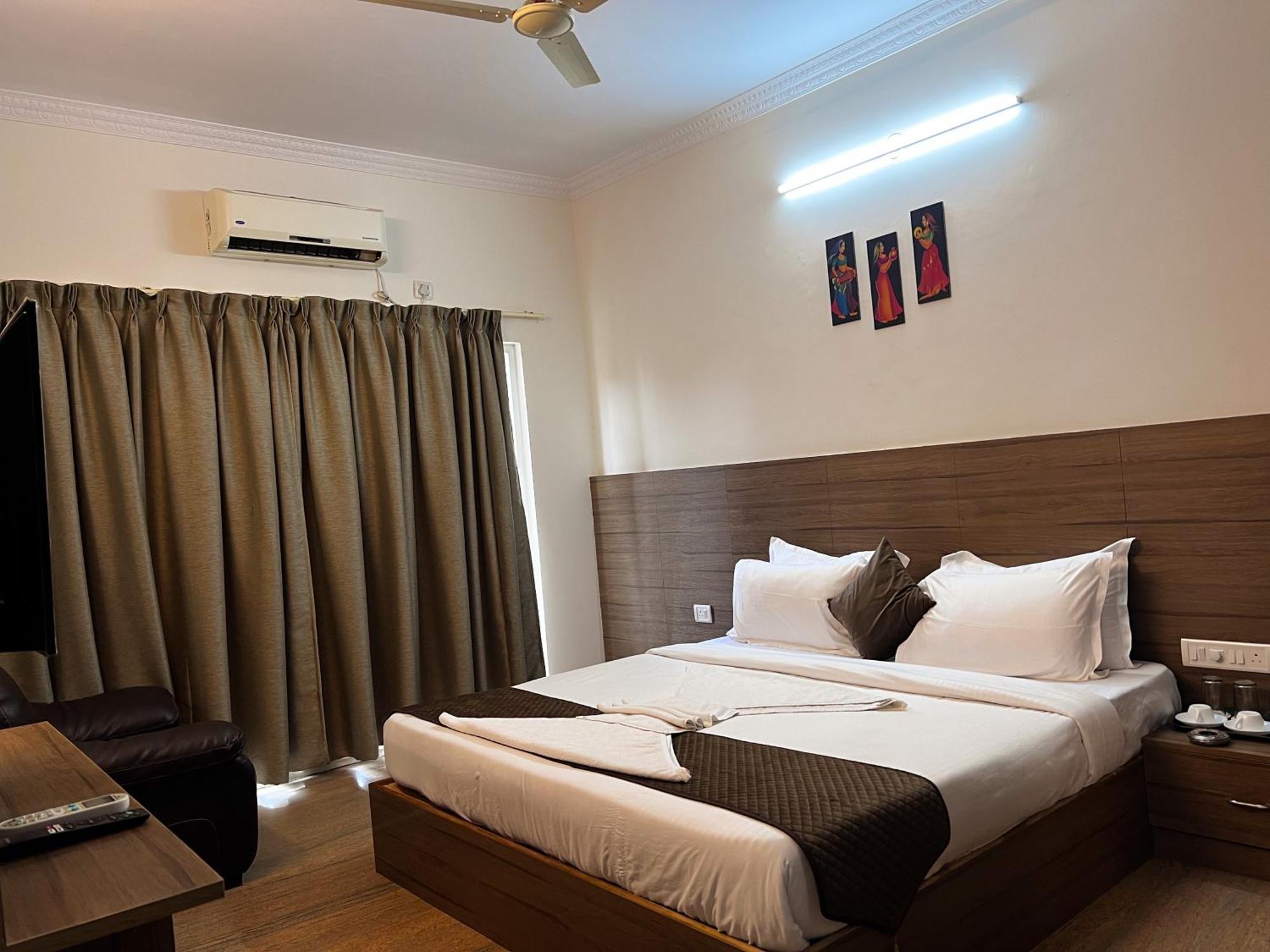 Hotel Elite By Agira Hotels-Free Airport Pickup Or Drop Yelahanka Экстерьер фото