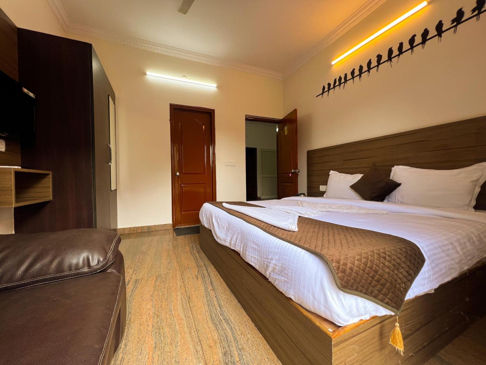 Hotel Elite By Agira Hotels-Free Airport Pickup Or Drop Yelahanka Экстерьер фото